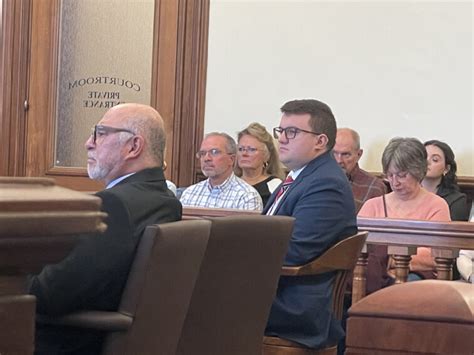 wettmelond|Wetteland child sex abuse case ends in mistrial